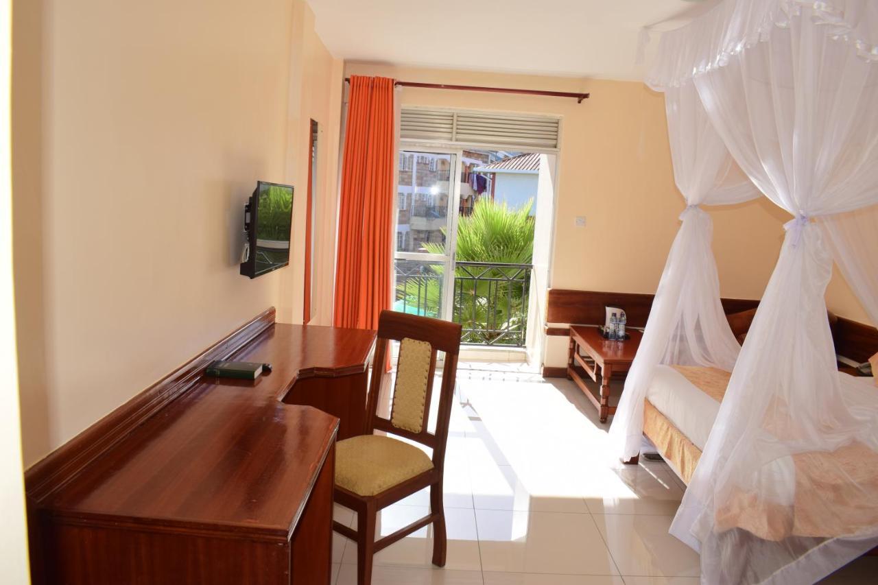 Meru Slopes Hotel Экстерьер фото