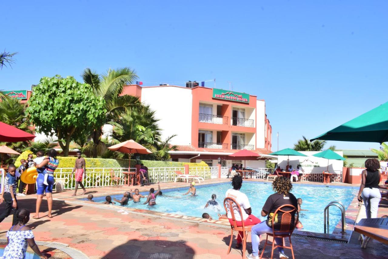 Meru Slopes Hotel Экстерьер фото